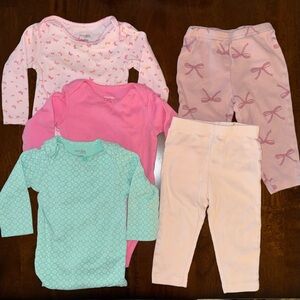 Lot of long sleeved body suits and leggings, 6-9 months